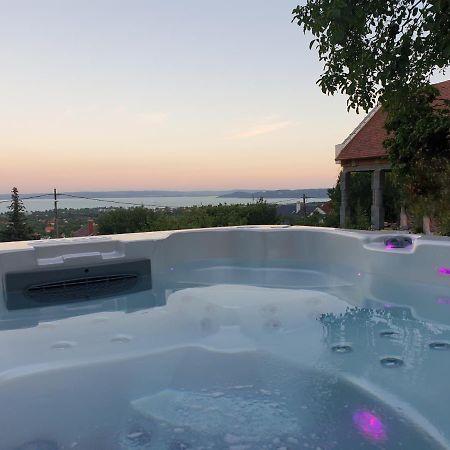 Lakeview Apartments Balatonfuered Εξωτερικό φωτογραφία