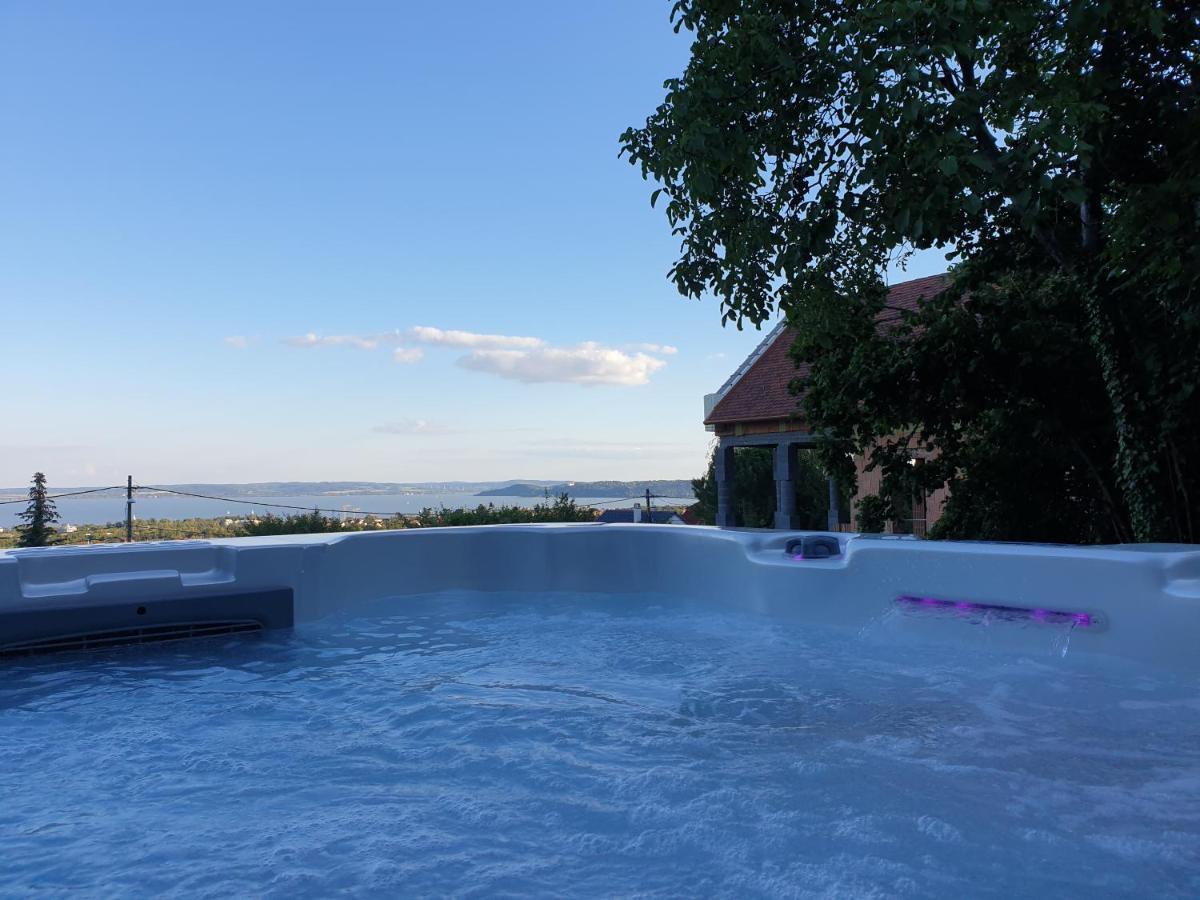 Lakeview Apartments Balatonfuered Εξωτερικό φωτογραφία