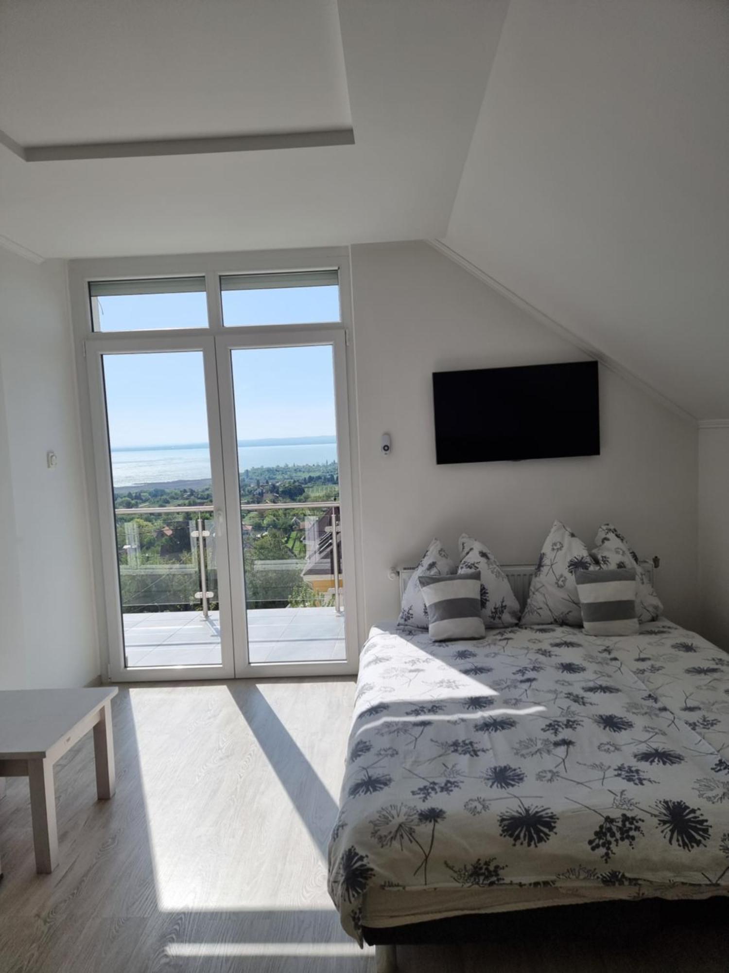 Lakeview Apartments Balatonfuered Εξωτερικό φωτογραφία