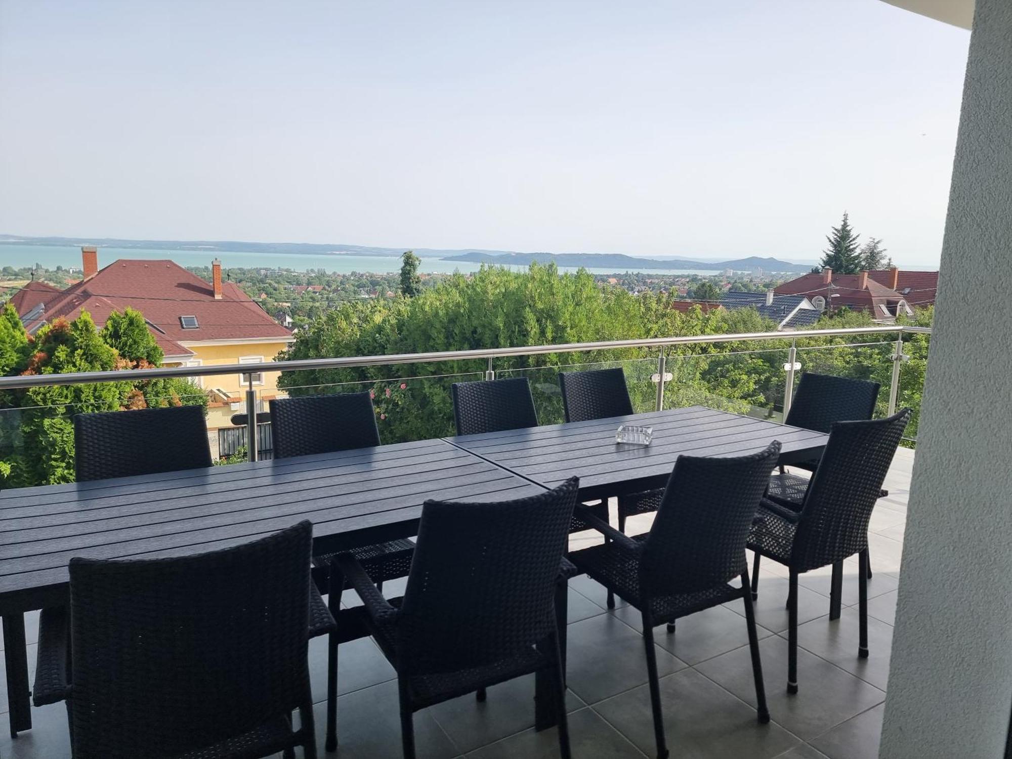 Lakeview Apartments Balatonfuered Εξωτερικό φωτογραφία